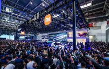 雷军“粉丝见面会”开在北京车展，“蔚小理”避其锋芒